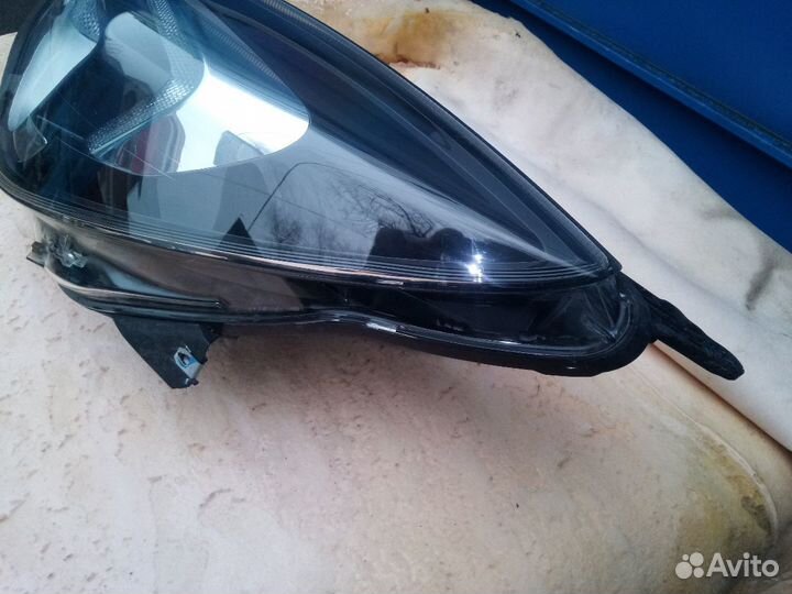 Opel Insighia рест фара левая галаген с дхо