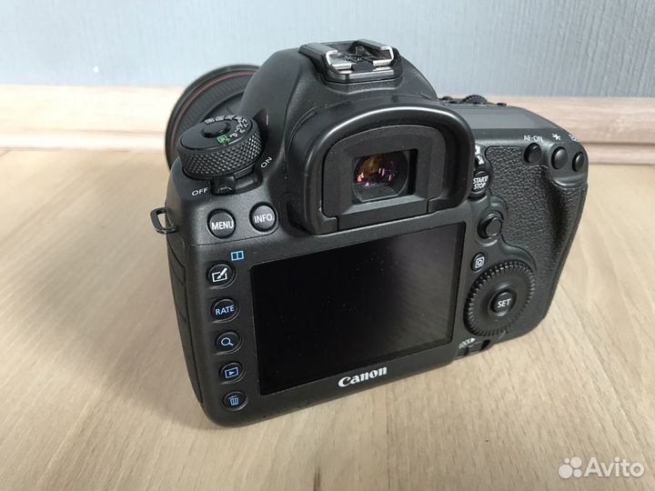 Canon 5Dsr + 24-70mm f2.8 ii (50mpx)