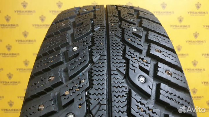 Kumho I'Zen RV Stud KC16 215/70 R16 100T