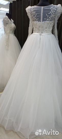 Свадебное платье 42 44 новое