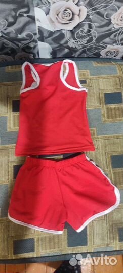 Спортивный костюм на девочку