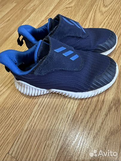 Кроссовки детские adidas 25