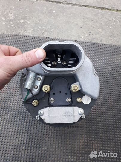 Генератор Икарус