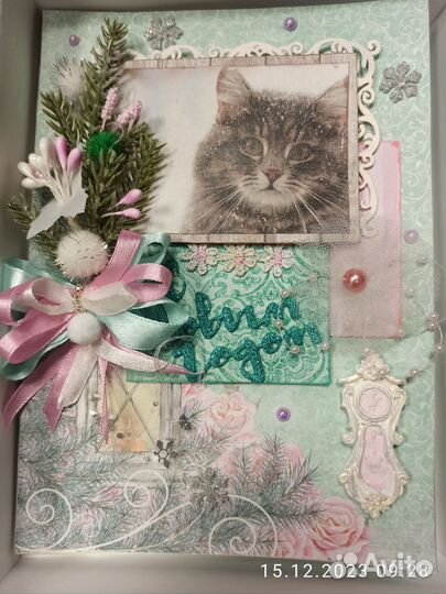 Открытка ручной работы в коробке