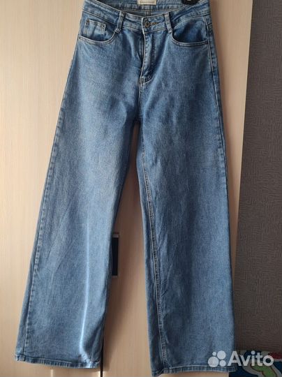 Джинсы