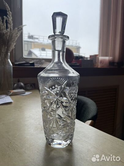 Графин хрустальный