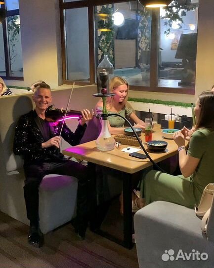 Саксофонист Скрипач Скрипка саксофон скрипачка