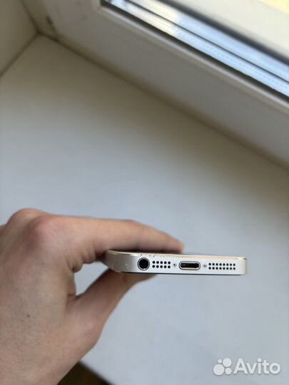 iPhone 5S, 16 ГБ