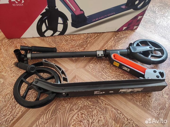 Самокат детский складной, для ребенка до 14 лет