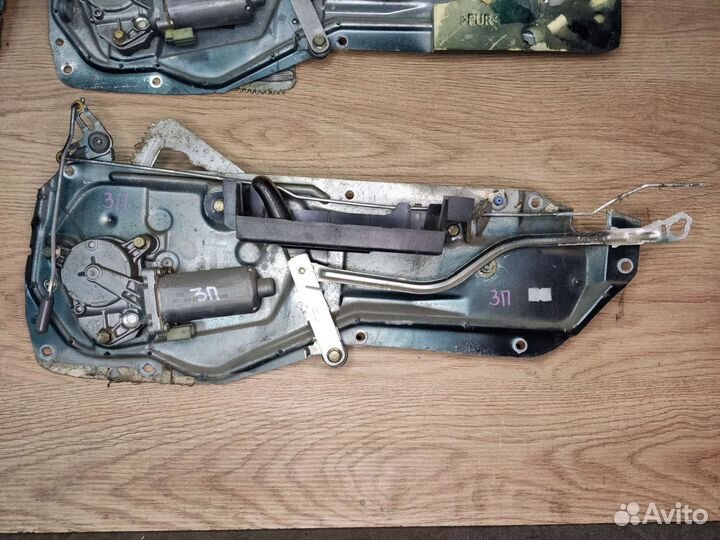 Стеклоподъёмники, Volvo 850