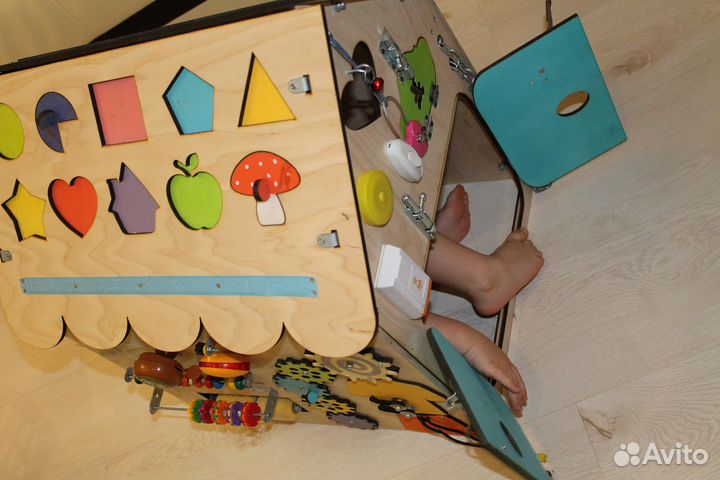 Бизиборд домик со светом