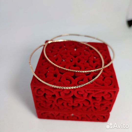 Золотые серьги