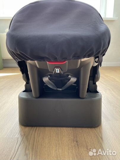 Автолюлька с базой Inglesina