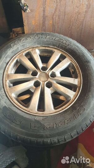 Maxtrek r16 ford