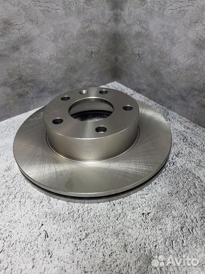 Диск тормозной передний вентилируемый mitsubishi p