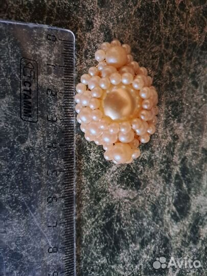 Винтажная брошь чехословакия