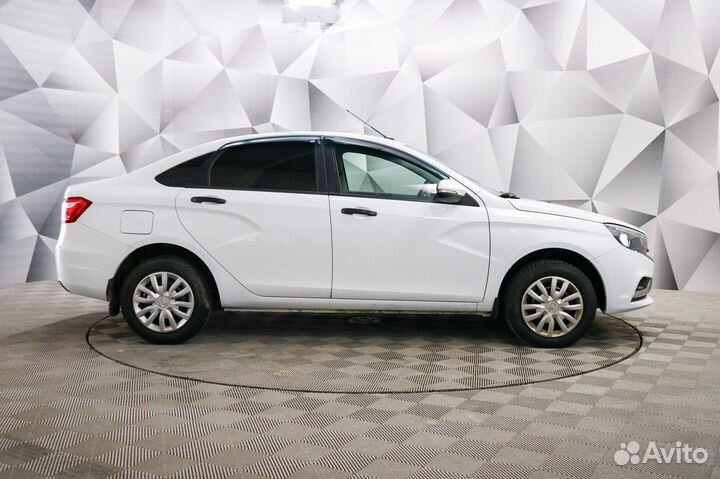 LADA Vesta 1.6 МТ, 2018, 80 100 км