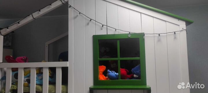 Двухъярусная детская кровать из бука