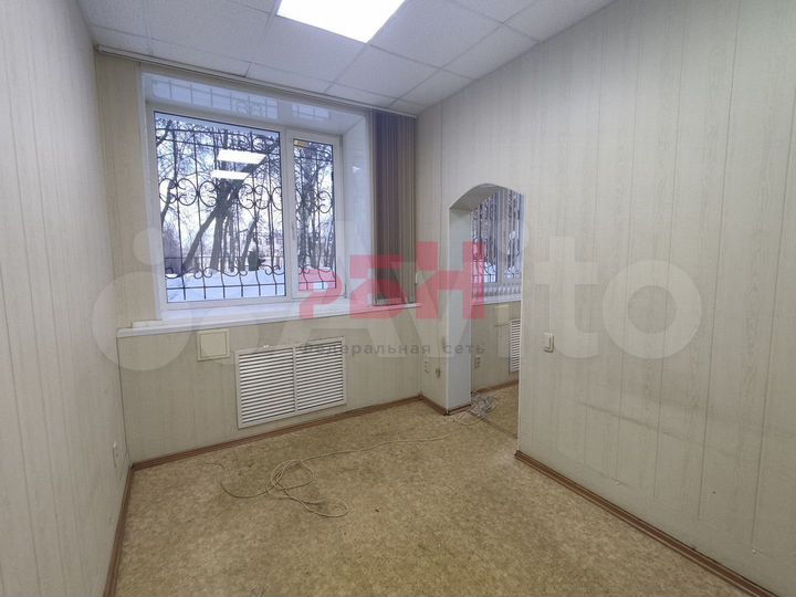 Сдам офис 1-ый этаж, 20 м²