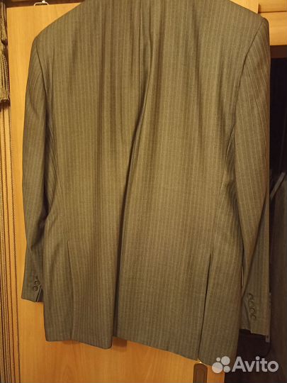 Мужской классический костюм