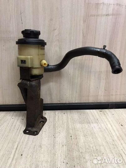 Бачок гура hyundai matrix