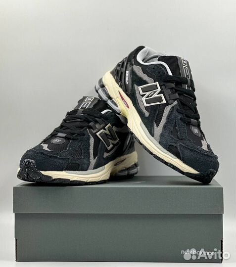 New Balance 1906D