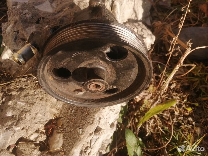 Насос гура Ford mondeo 2