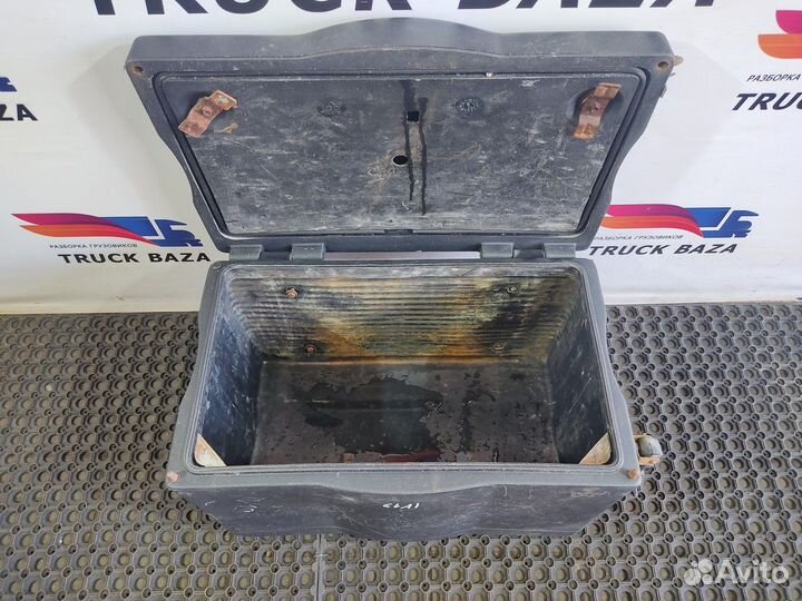 5801699795 Ящик инструментальный Iveco Stralis