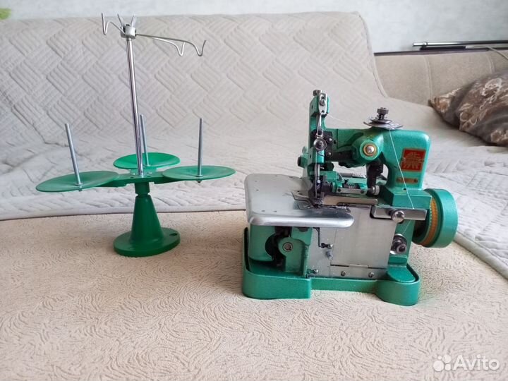 Оверлок для швейной машины