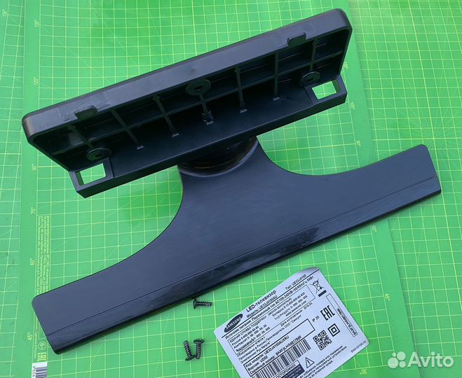 Подставка samsung UE32J4100