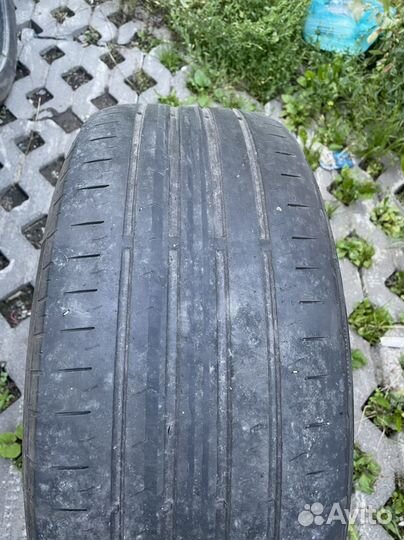 Continental ContiPremiumContact 5 215/55 R17 91W