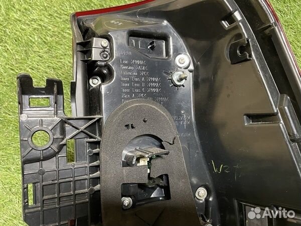 Фонарь задний левый ориг T.land cruiser 200, 2015+