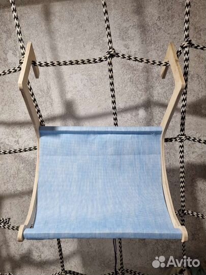 Лежанка для кошек на батарею