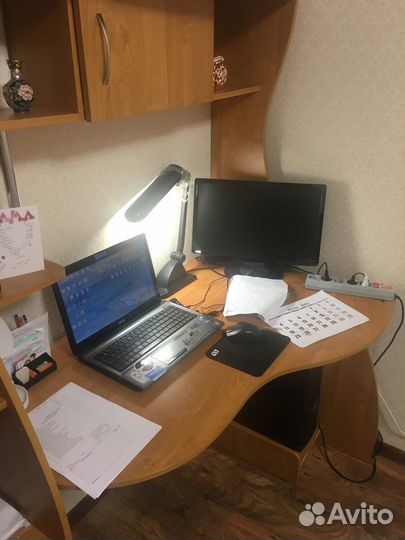 Компьютерный стол