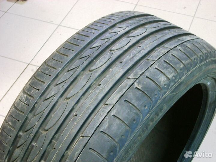 Yokohama ADVAN Sport V103 245/40 R19 98Y