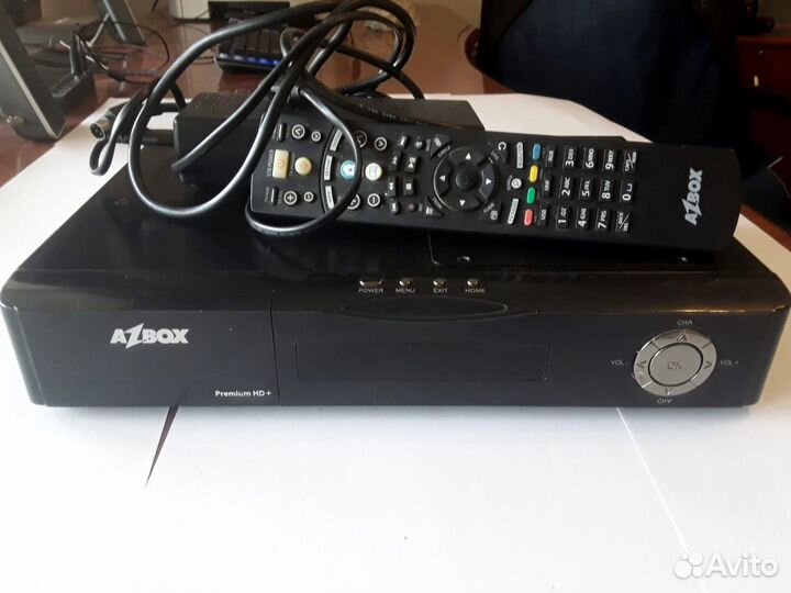 Спутниковый ресивер AzBox HD Premium Plus (linux)