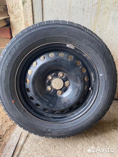 Dunlop Graspic DS3 215/60 R16
