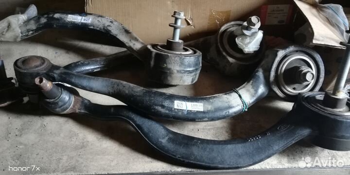 Рычаги подвески Range Rover с сайлентблоками