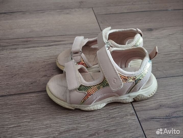 Босоножки для девочки 27