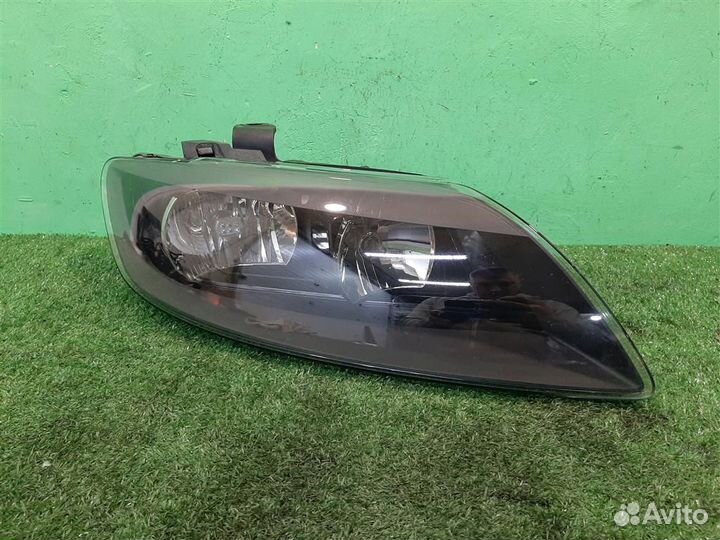 Фара правая Audi Q7 (4LB) 2007