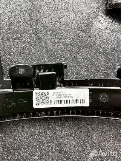 Поворотник Range Rover Evoque (2012)