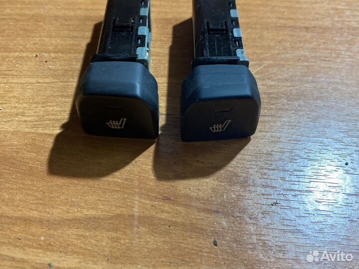 Kia cerato 2 2010 год кнопки подогрева сидений