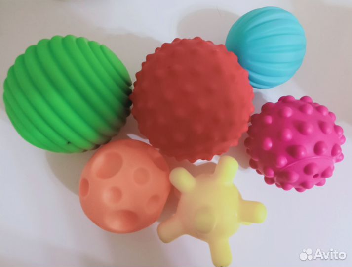 Массажные мячики и формочки