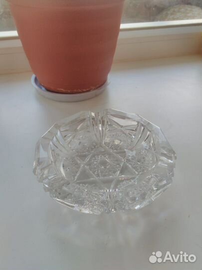 Хрустальная пепельница