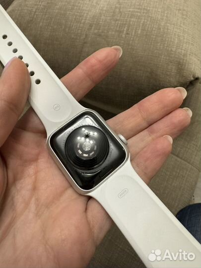 Смарт часы apple watch se