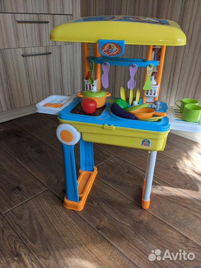 Детская игровая кухня