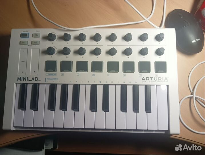 Midi-клавиатура Arturia minilab mk2