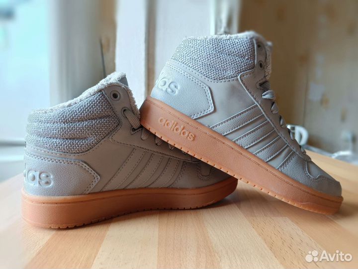 Высокие кроссовки детские Adidas hoops 2.0