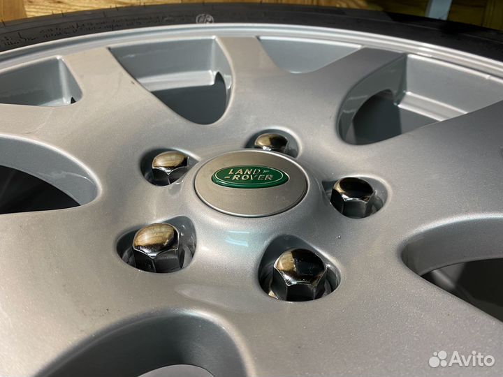 R19 Triangle PL01 255/55, PCD 5x130 DIA 72.6