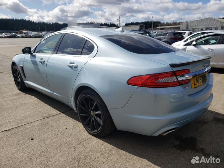 Разбирается Jaguar XF 2013г. 3,0Дизель 306DT